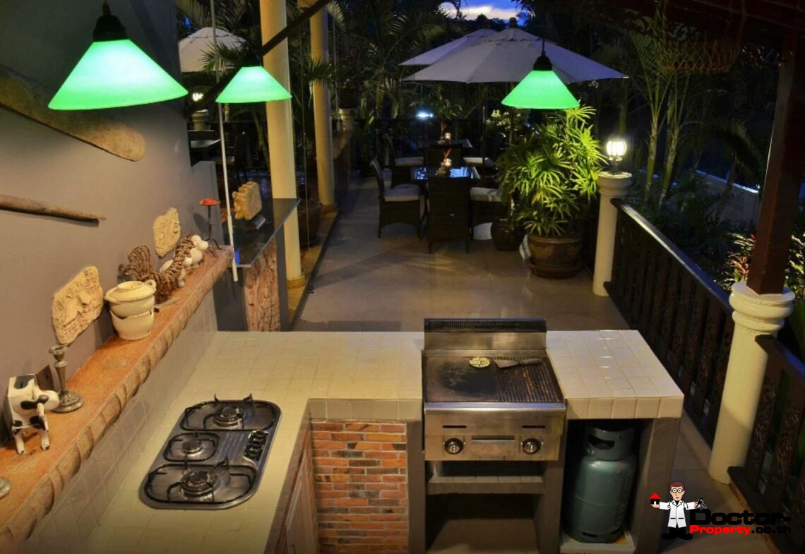 Fantastic Thai Style 6 Bedroom Villa in Bang Makham – Koh Samui – For Sale